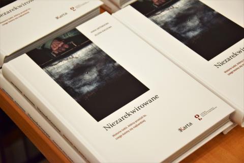 Niezarekwirowane książka Niezarekwirowane